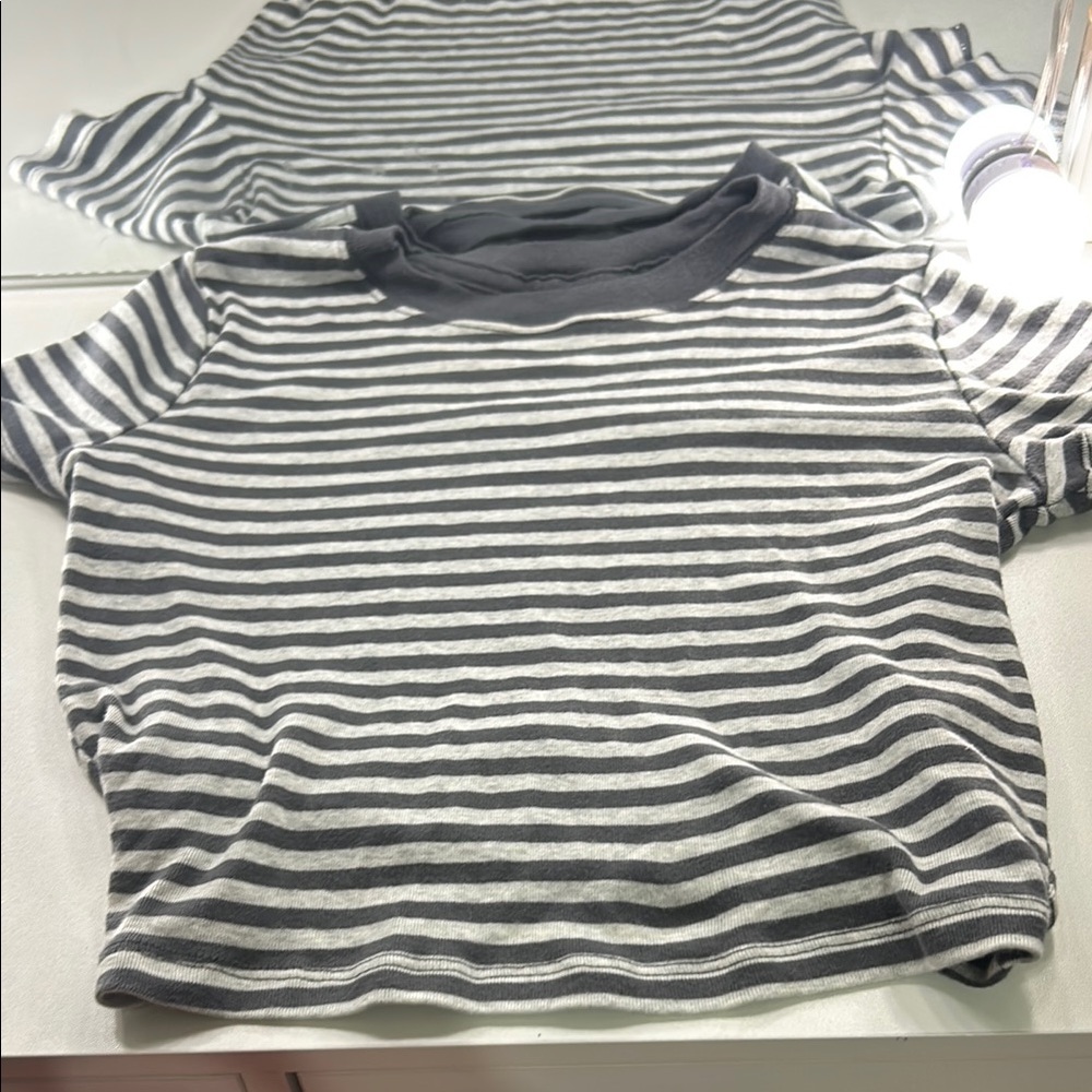 Hollister Black and White Striped Crop Top Never worn